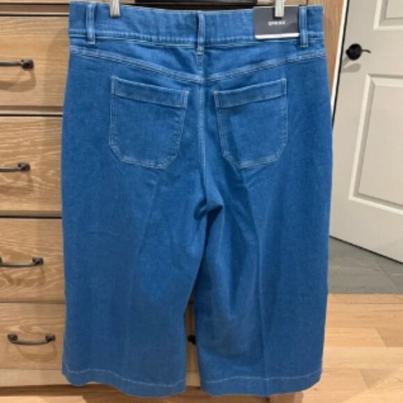 NWT SPANXshape™ EveryWear Cropped Wide Leg Jeans with Patch Pockets - 2X Petite - Picture 1 of 5